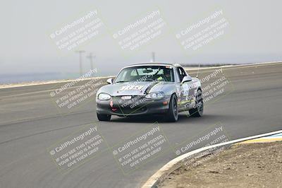 media/Jan-26-2025-CalClub SCCA (Sun) [[cfcea7df88]]/Group 4/Race/